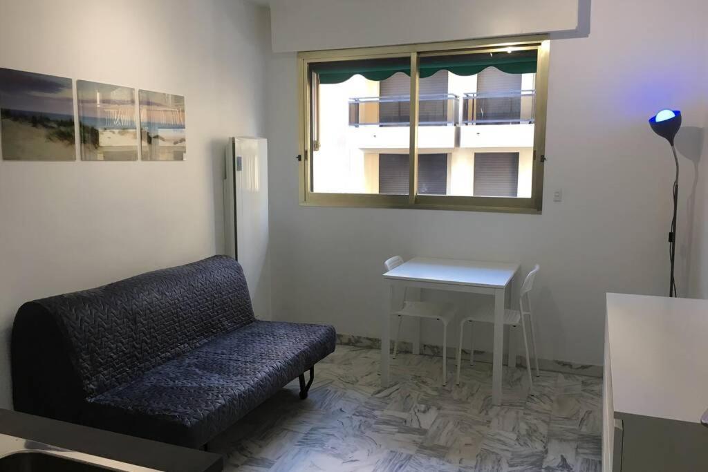 Studio Meuble Proche Plages Et Vieille Ville Antibes Exterior photo